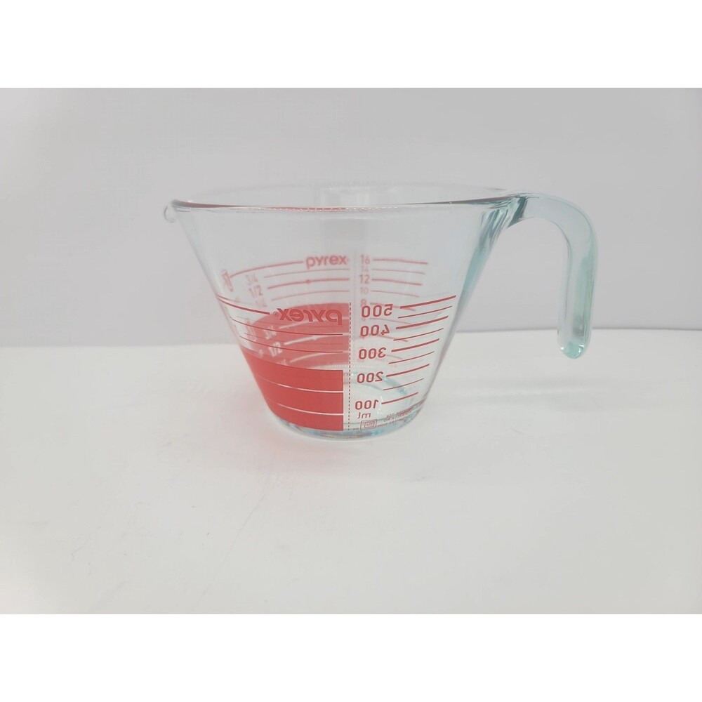 2 Cup Glass Pyrex Red Lettering Measuring Cup - Picture 2 of 6